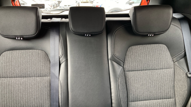 Renault Clio 1.0 TCe 90 S Edition 5dr Petrol Hatchback